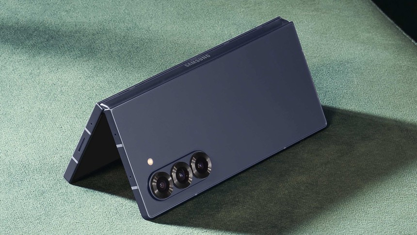  Samsung Galaxy Z Fold 7, Z Flip 7 and Flip 7 FE Leaked Ahead of Unpacked 2025: Full Details Revealed
