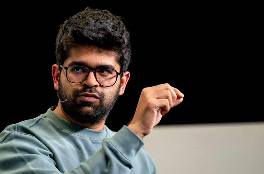 Perplexity’s AI Browser Comet Aims to Replace Recruiters and Assistants With Just One 