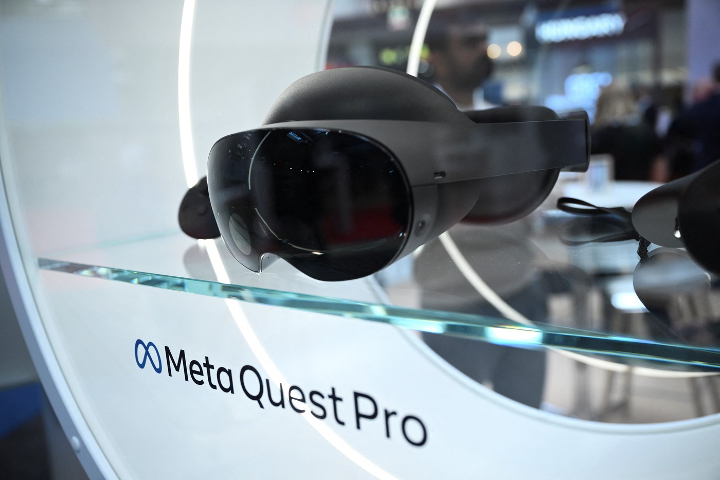 Meta Opens Quest OS to Third-Party Device Makers